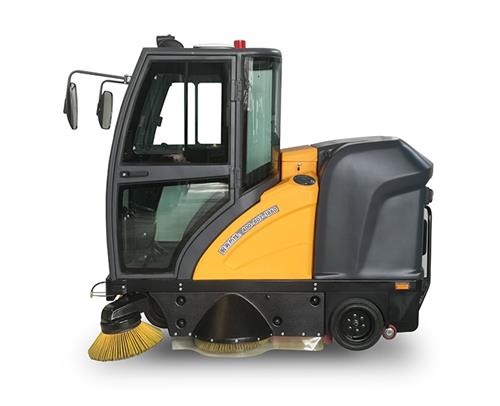 石家莊電動(dòng)掃地車(chē)多少錢(qián)？